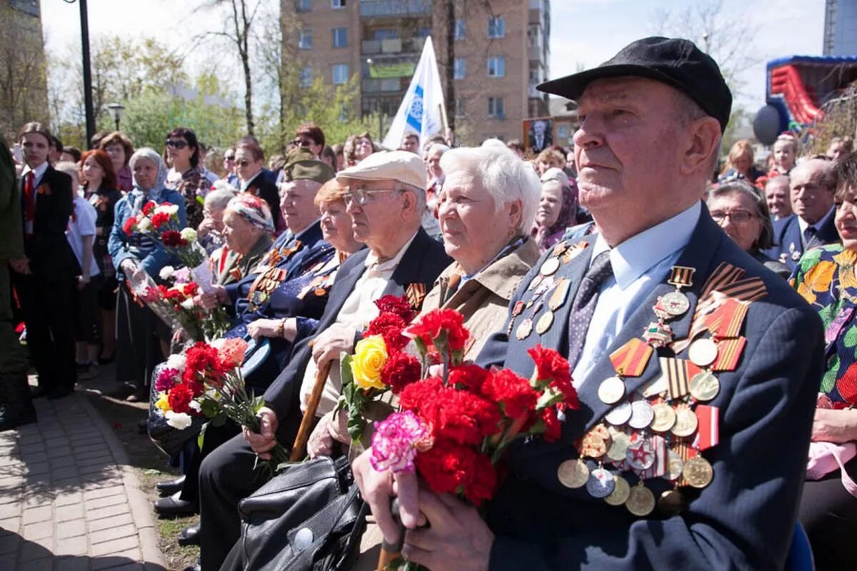 День Победы ветераны. Празднование 70-летия Победы в Великой Отечественной войне. Ивантеевка ветераны войны. Ивантеевка 9 мая. Район 70 летие победы