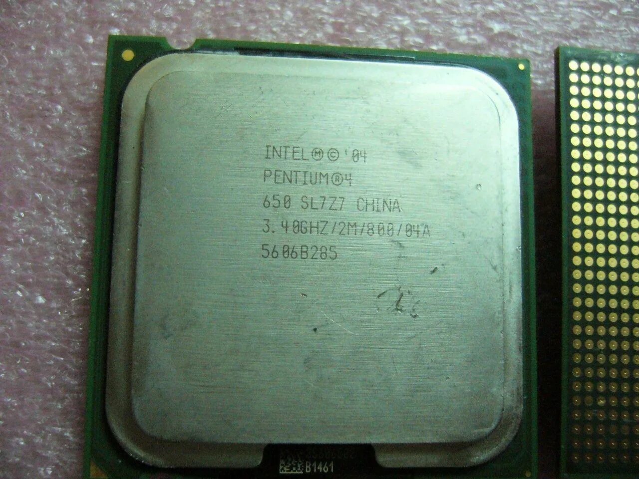 Pentium 4 cpu. Процессор: intel pentium 4 @ 3.5 ghz. процессор интел пентиум 4. пентиум 4 650 sl805. intel pentium cpu 3,4ghz/2m/800/04a.