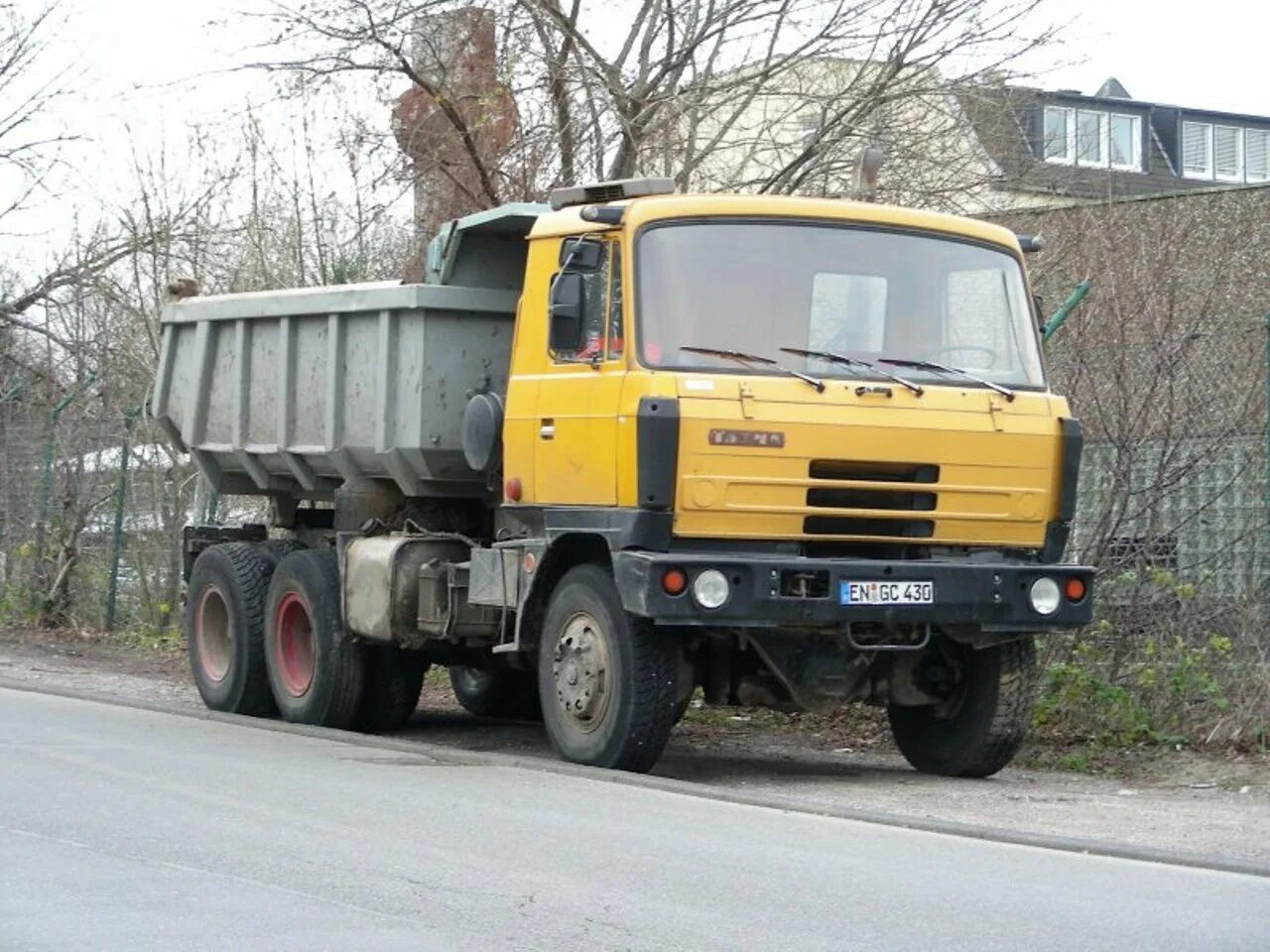 Татра фото самосвал. Татра 815 самосвал. грузовик tatra 815. самосвал татра 815 с 01. татра 80 815.