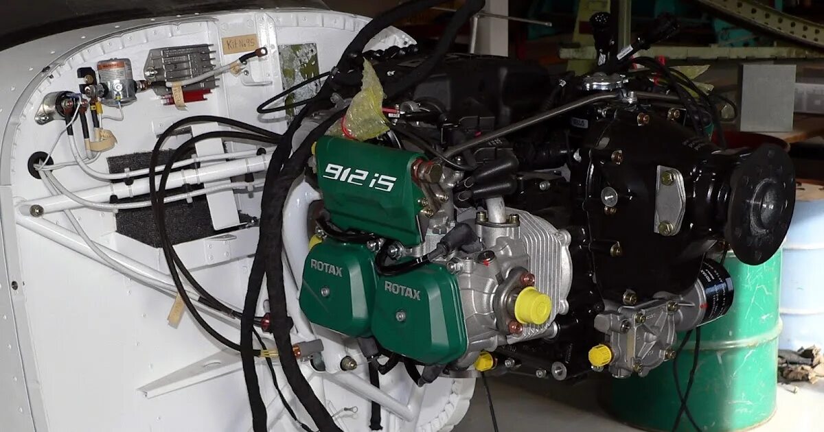 Мануал ротакс. Rotax 912 uls. rotax 912 s3. электростартер для ротакс 503. rotax r 912.