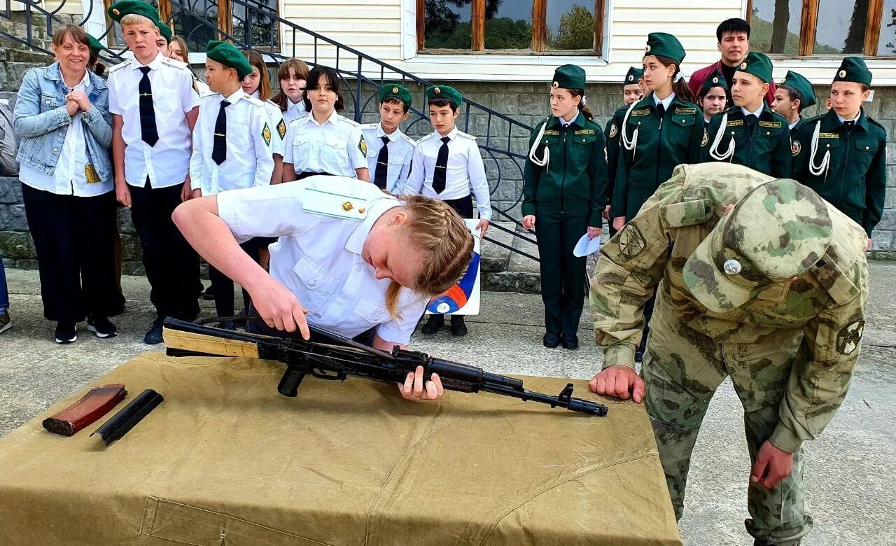 Авангард патриотический военно патриотические. Методы деятельности кадетов. Отчизны верные сыны. Форма военно патриотического класса альтернатива воинской.