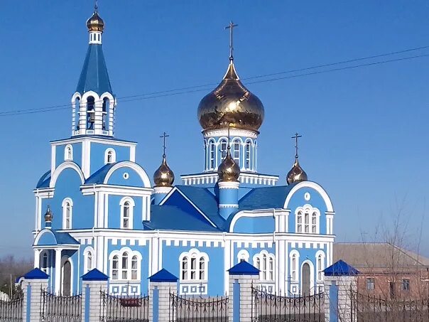 Дивное ставропольский край. Церковь Дивное Ставропольский край. Храм в селе Дивном Ставропольский край. Храм Покрова Пресвятой Богородицы Дивное Ставропольский край. Церковь село Дивное Ставропольский край.