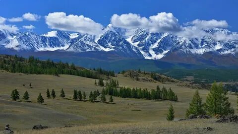 Алтайские горы в китае