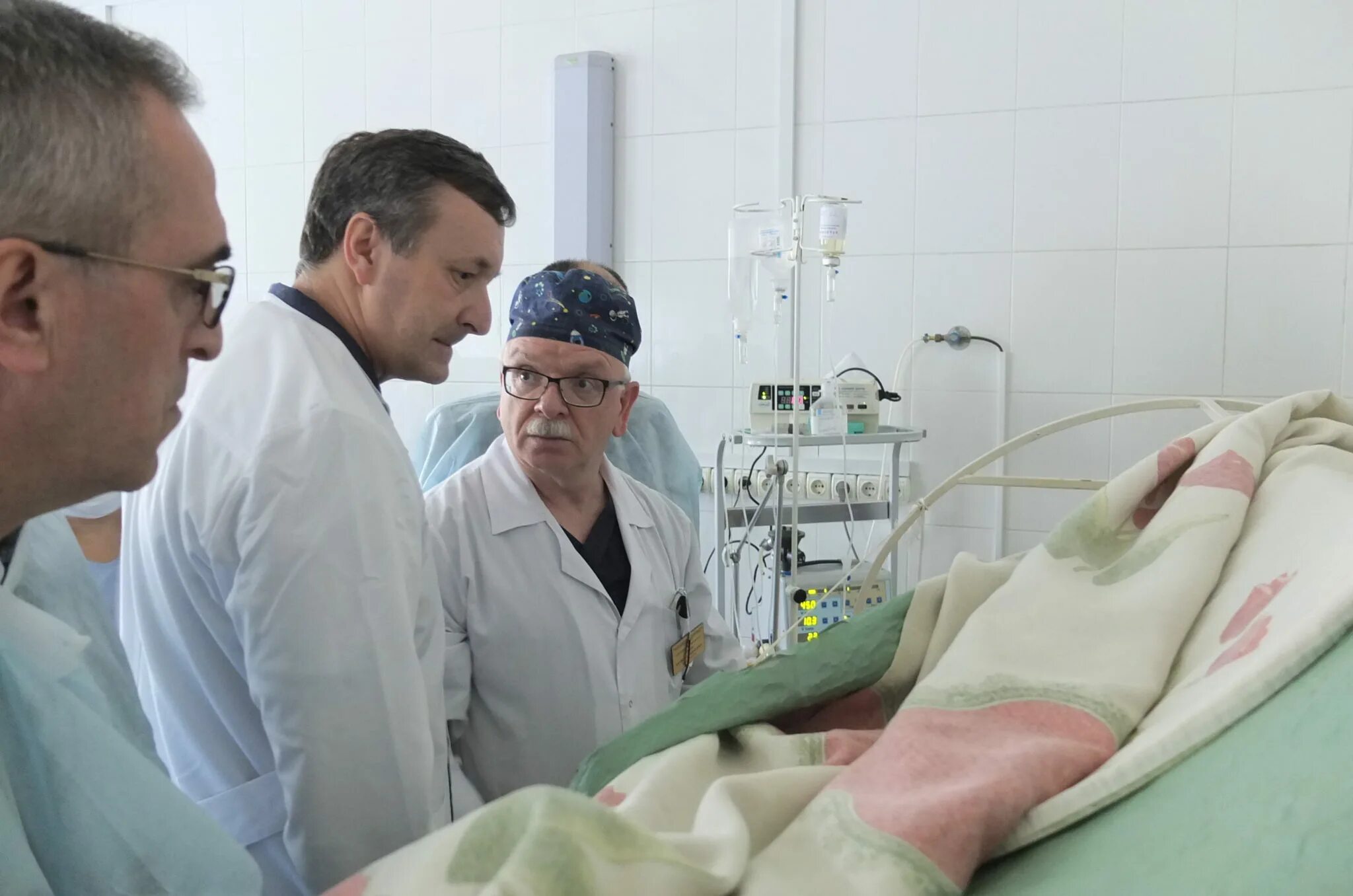 Врач комбустиолог кто это. Усманова зифа галимзяновна заслуженный врач рб. Врач комбустиолог кто это. Врач-комбустиолог-хирург. Врач комбустиолог кто это.