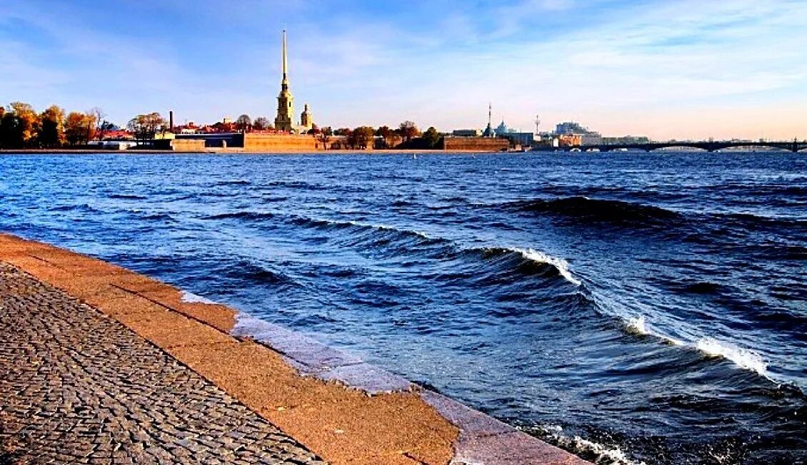 Ширина реки невы. Река Нева в Санкт-Петербурге. Нева финский залив. Нива река в Санкт-Петербурге. Река Нива или Нева в Санкт-Петербурге.