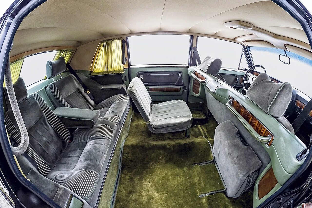 Газ м20 победа салон. Газ м21 волга салон. Газ 13 чайка тюнинг салона. Газ 21 ссср салон. Салоны авто газ.