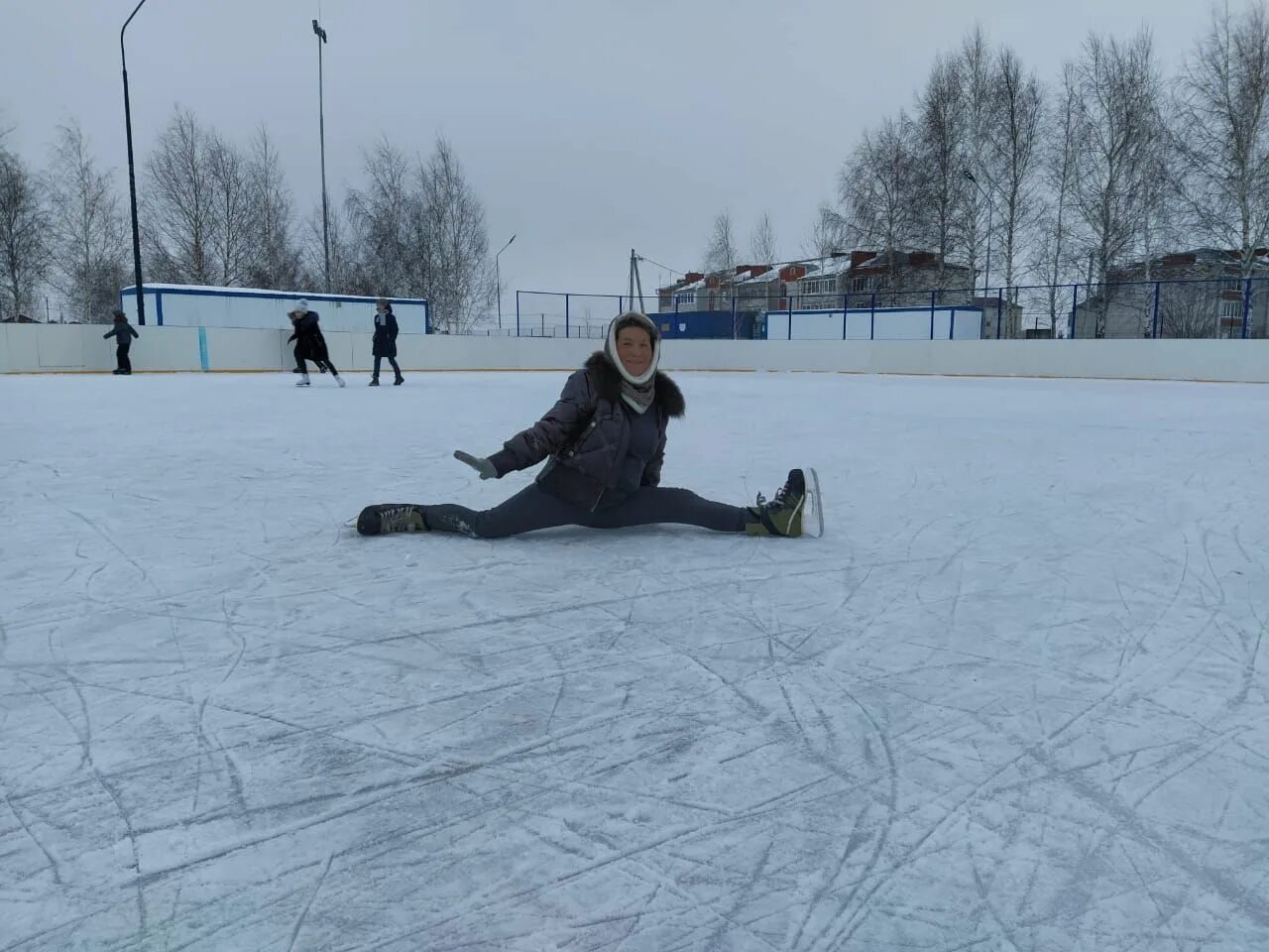 Погода на камском устье 10 дней подробно. Камское Устье каток. Волжские зори Камское Устье. Зимовье Камское Устье. Видеокамеры в Камском Устье.