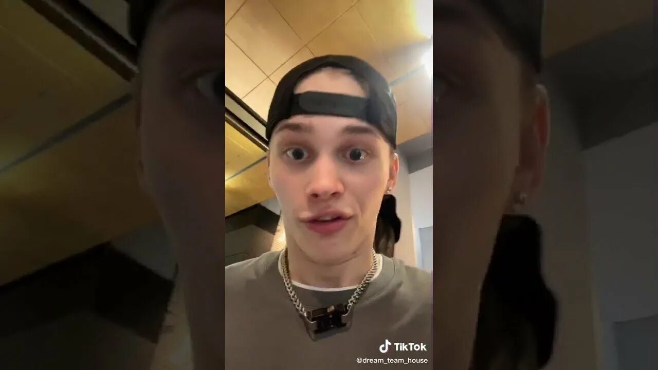 Тим тим тима тима тик. Бабич тиктокер. тик ток хаус милохин.