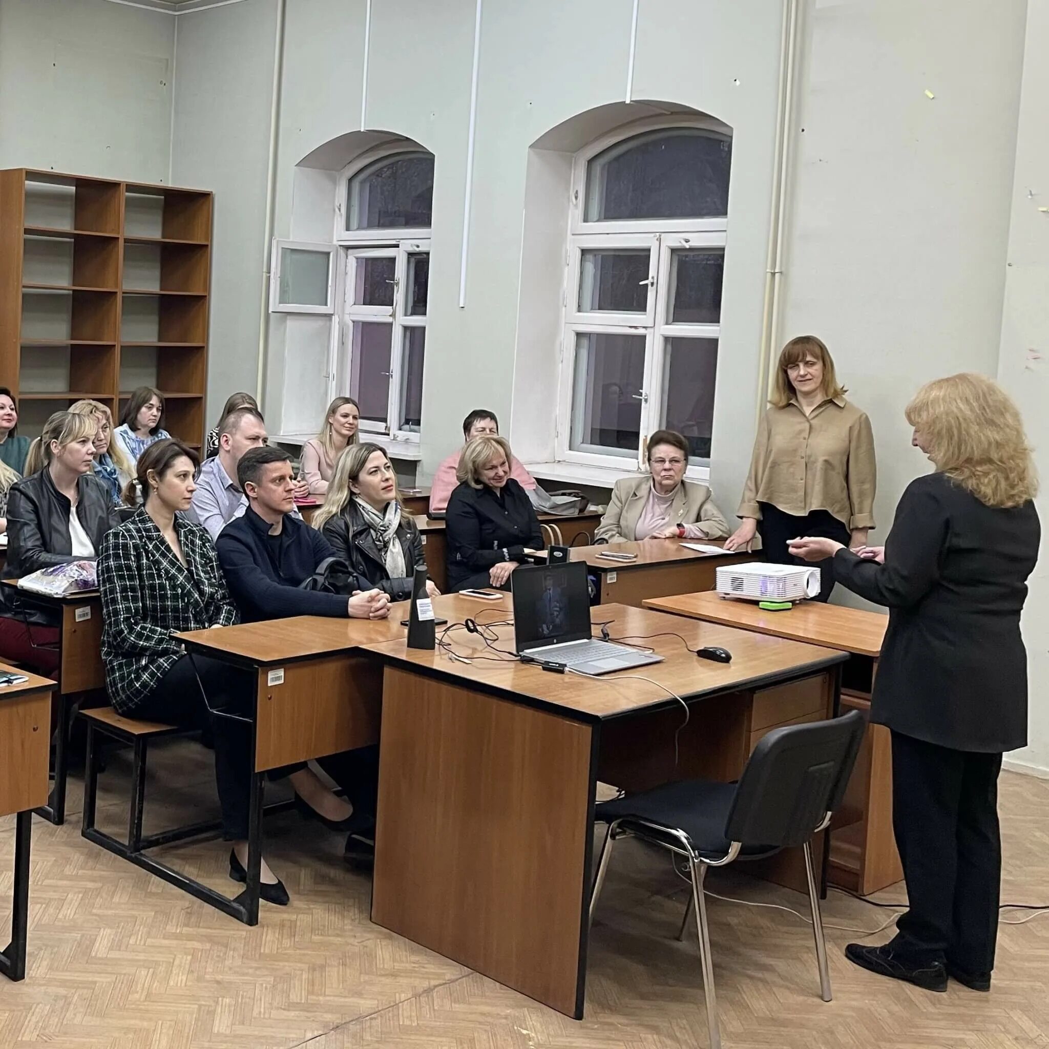 Кадров воронеж