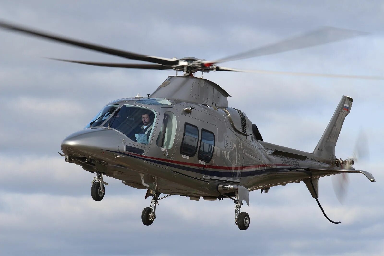 Скорость вертолета. Agusta a.109. Aw109 ra. AW-109 В России. Vertex Aero вертолёт.