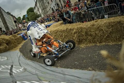 Soap box racing