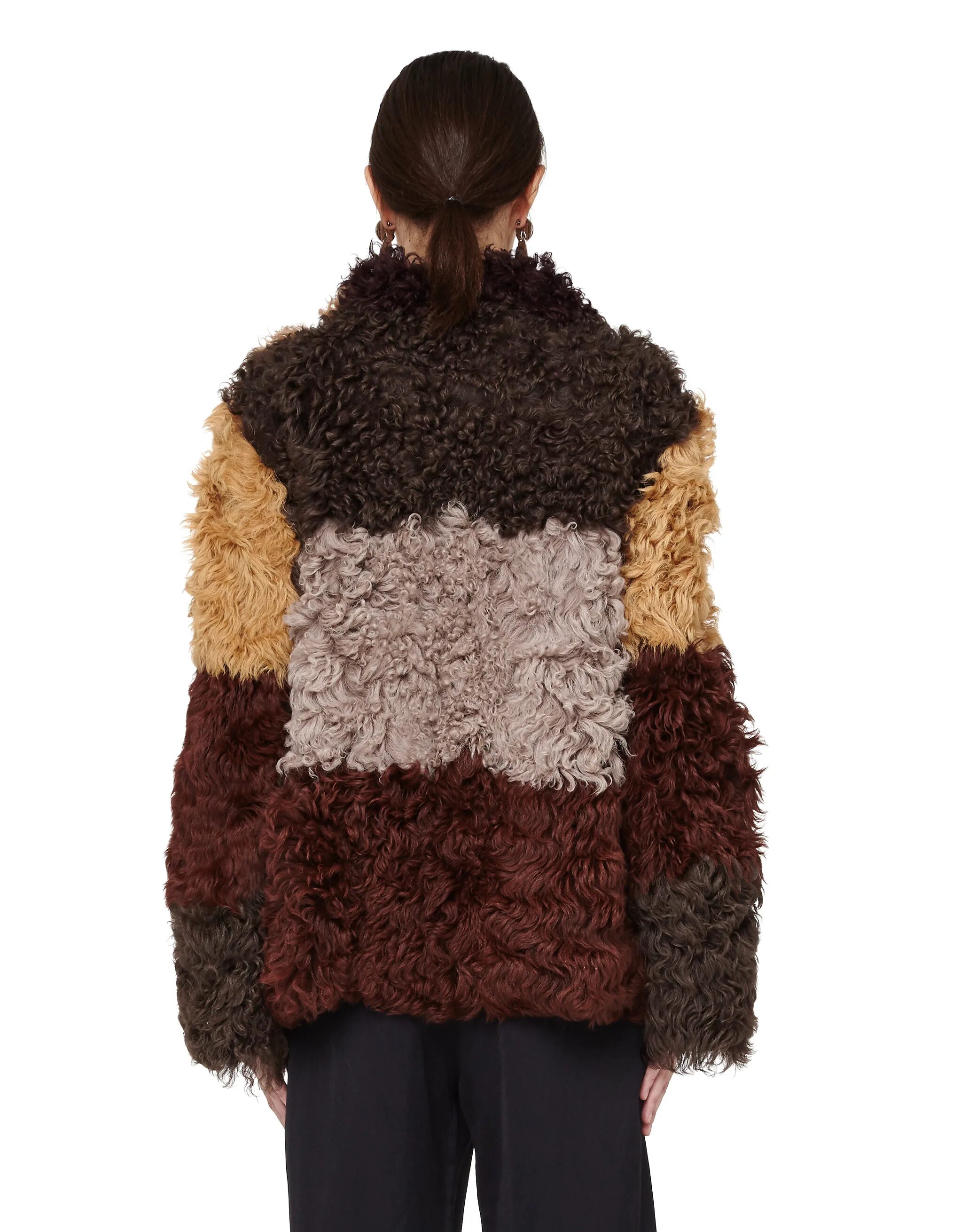 Овчина отзывы. Овчина отзывы. Шуба бежевая их овчина 12 storizz. Плед из овчины купить фото. Шуба из овечьей шерсти glamur кемел.