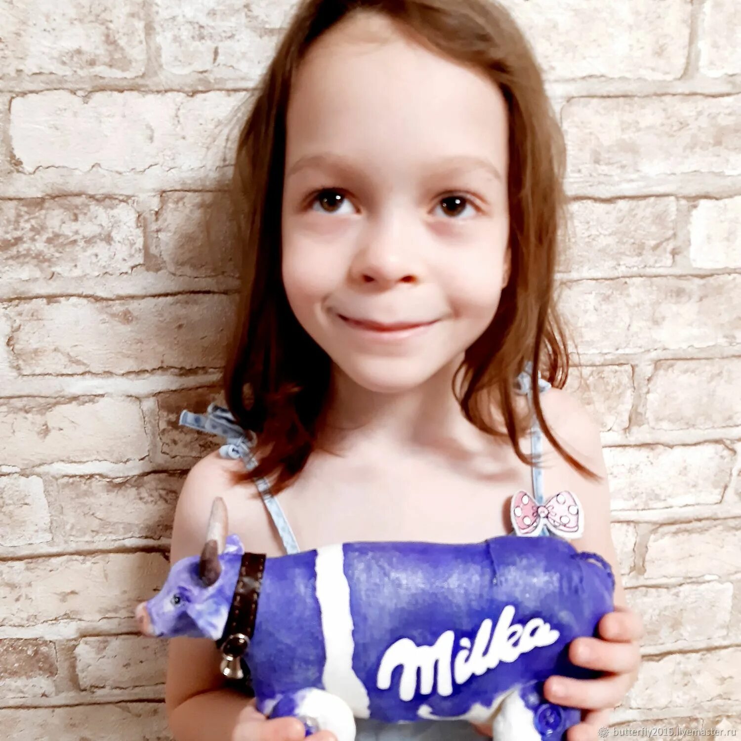 Милка оникс актриса. Актриса milka way. Milana milka в поезде. Milana milka в поезде. Милка рисунок.