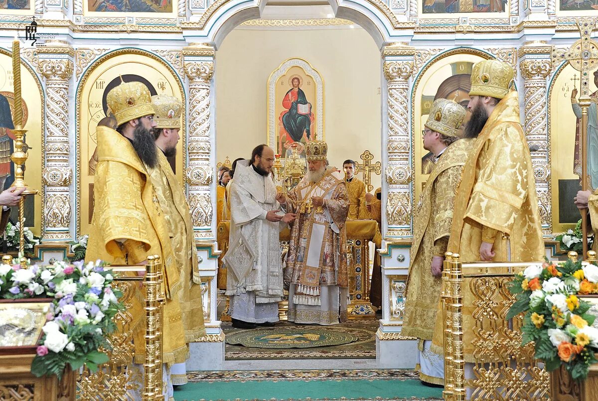 храм игоря черниговского в переделкино расписание богослужений. николая. переделкино храм игоря расписание расписание богослужений. храм св. церковь новопеределкино расписание.