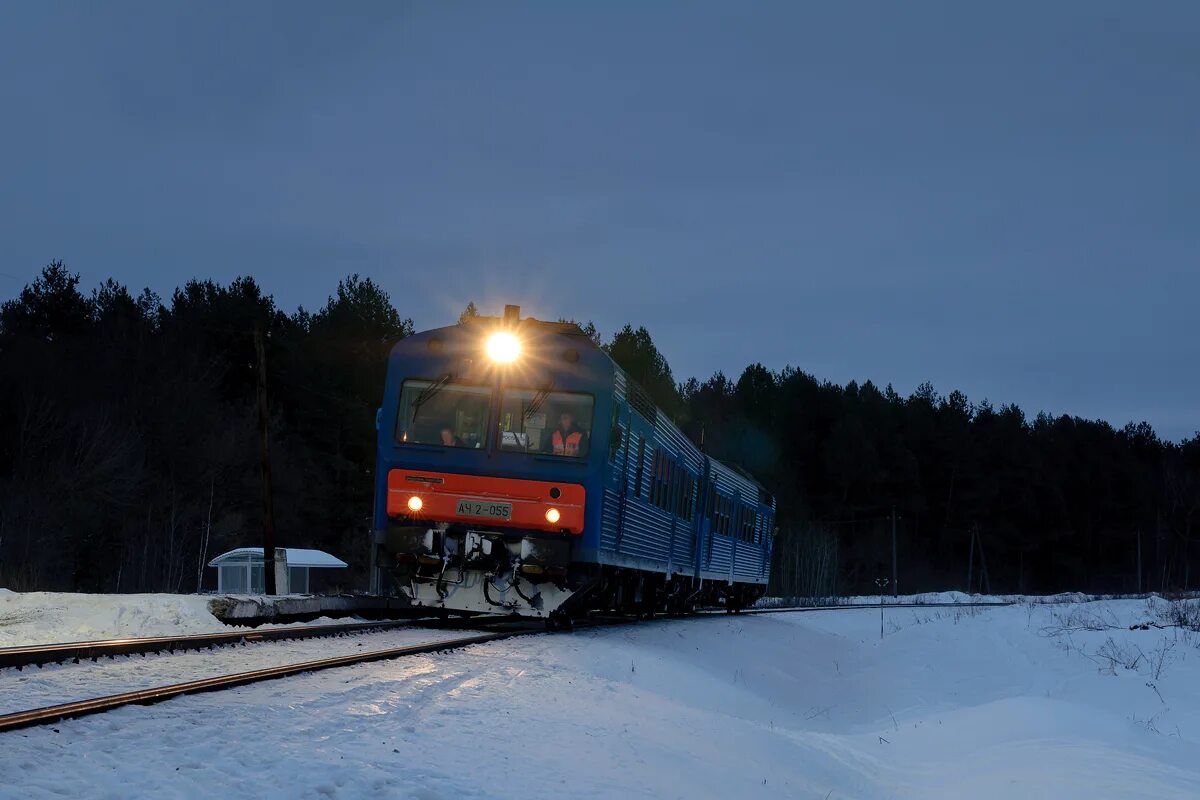 Электричка орджоникидзе жуковка. Ач2 дизель-поезда. Рославль Жуковка. Станция Жуковка Брянской области электричка. Ач2 055.