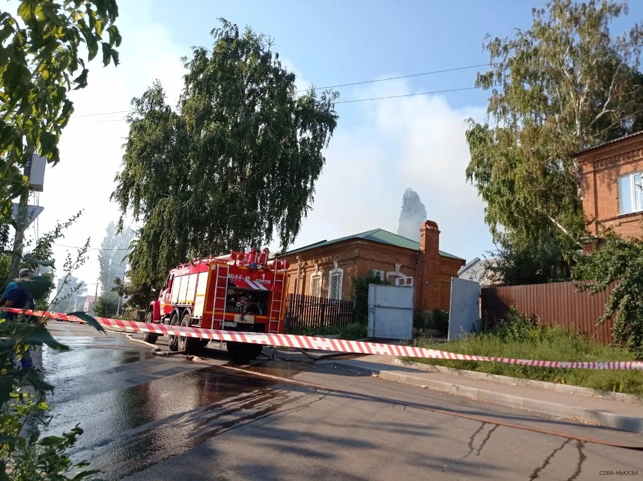 Пожар 10 мая Саратов Волжский район. Пожар на 1 беговой в Саратове. Фото взрыв в Саратове центр. Фото Саратов Волжский район пожар. Взрывы в саратове сейчас