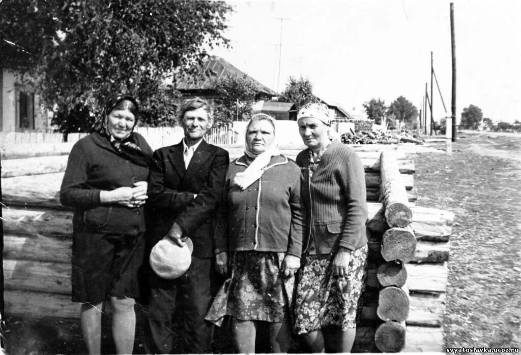 Фото "Сельские жители", 2 февраля 1940 - 9 февраля 1950, Читинская обл. - Истори