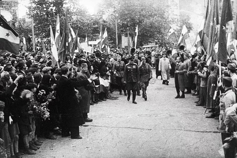 Сопротивление югославии. Освобождение белграда советскими войсками 1944. освобождение белграда, октябрь 1944 года. 20 октября – освобождение столицы югославии белграда.. советские войска в белграде 1944.