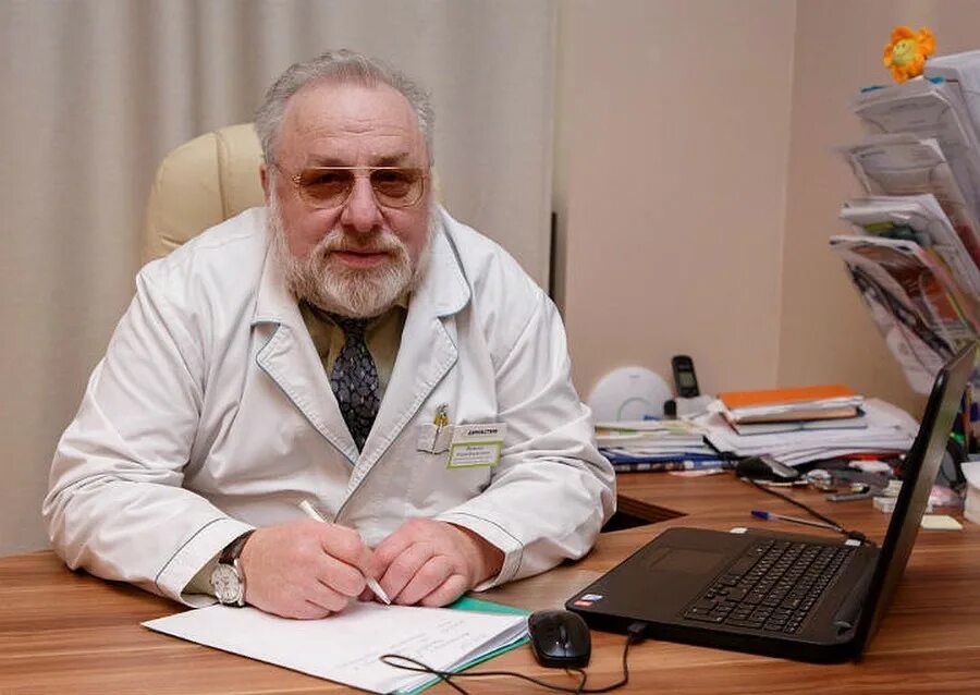 Психотерапевт в городе. Психотерапевт в городе. Психиатр. Психотерапевт в городе. Врач психиатр.