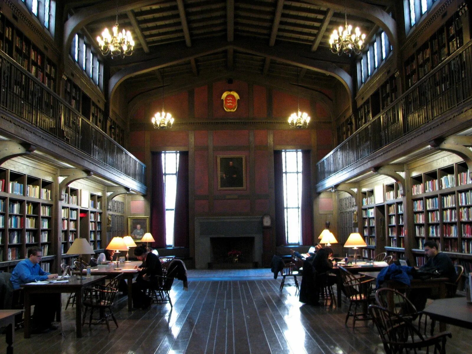 Library of medicine. Йельский университет библиотека. Йельский университет США библиотека. Йельский университет внутри. Йельский университет библиотека здание.