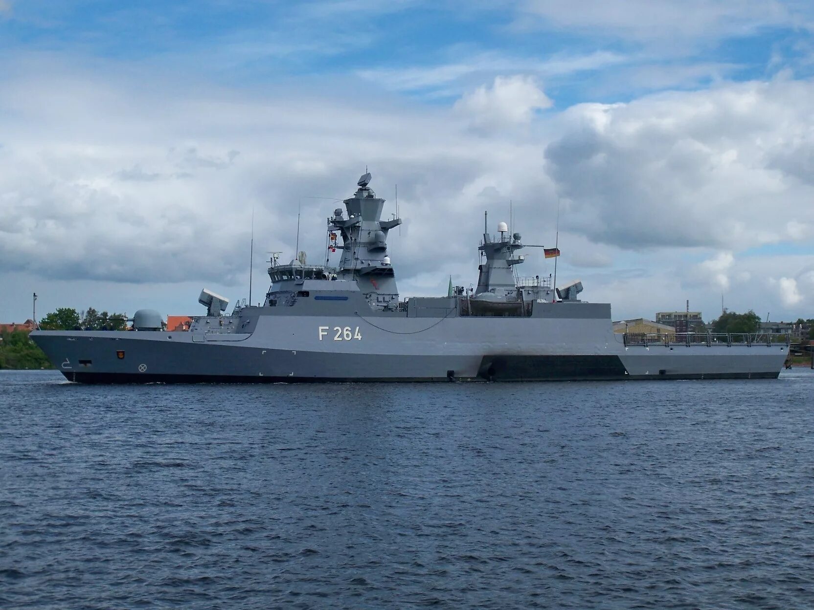 German Corvette Erfurt. ВМС Бундесвера. F262 Erfurt. Корветы класса Pohjanmaa. Фрегат hessen