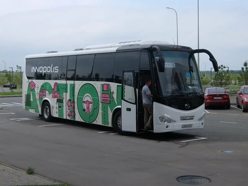 Автобус 108 казань. Автобус 108 Иннополис. Автобус Иннополис Казань. Шаттл Иннополис. Иннополис город автобусом в Казань.