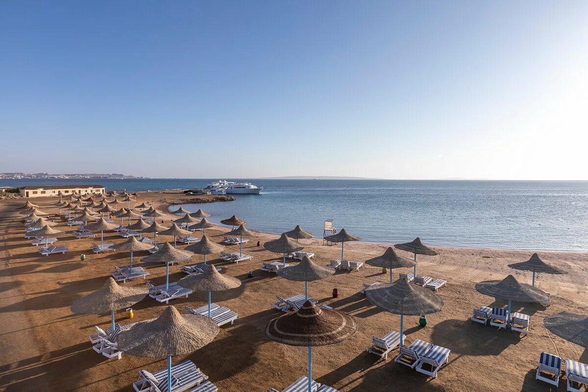 Роял лагуна аквапарк резорт хургада 5. Royal lagoons aqua park хургада. Royal lagoons resort aqua park 5 hurghada, хургада. Pyramisa blue lagoon 5 хургада. Отель royal lagoon resort 5.