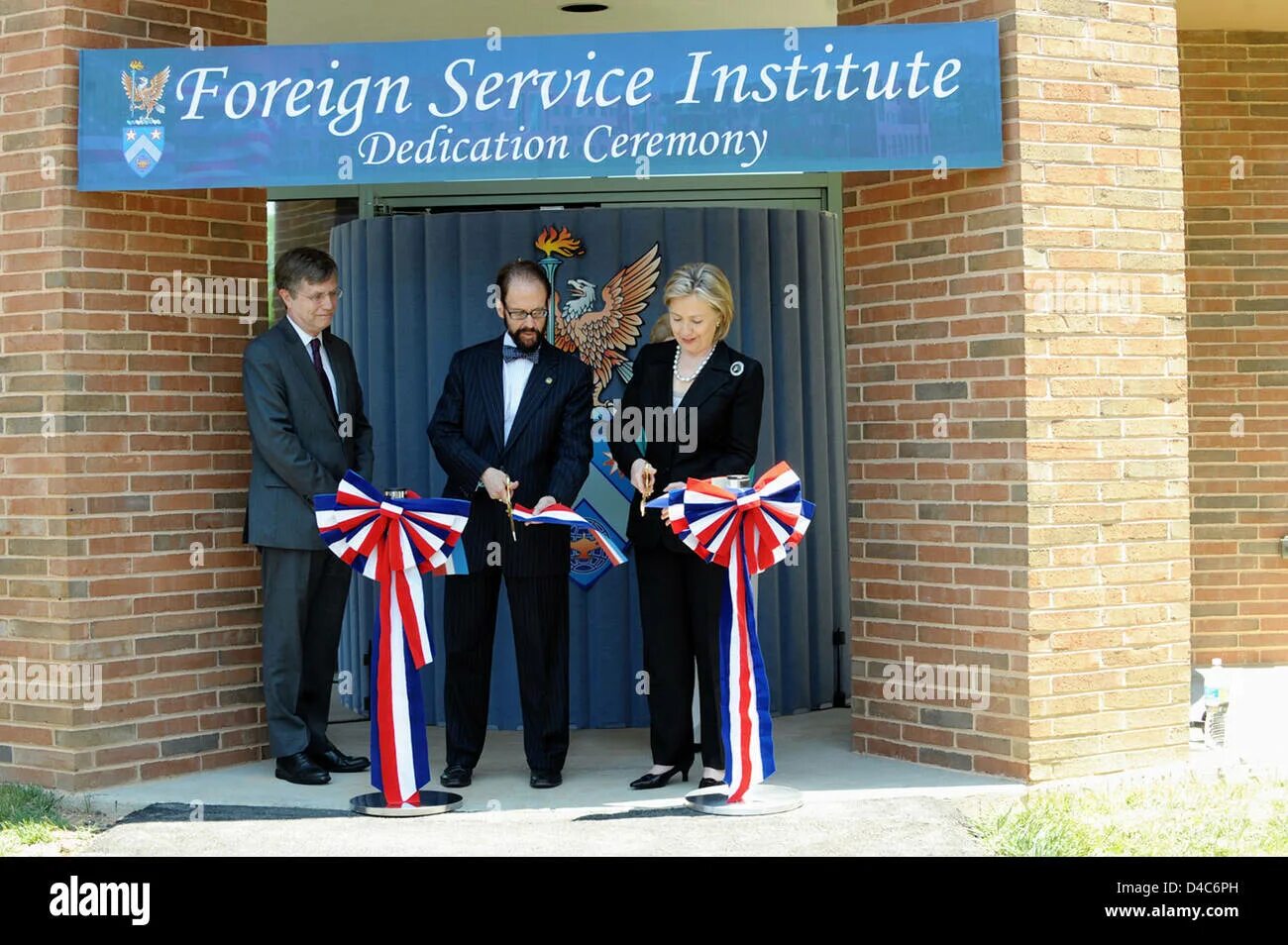 Service institute. Институт зарубежной службы сша. дипломатическая служба сша. foreign service institute — fsi.