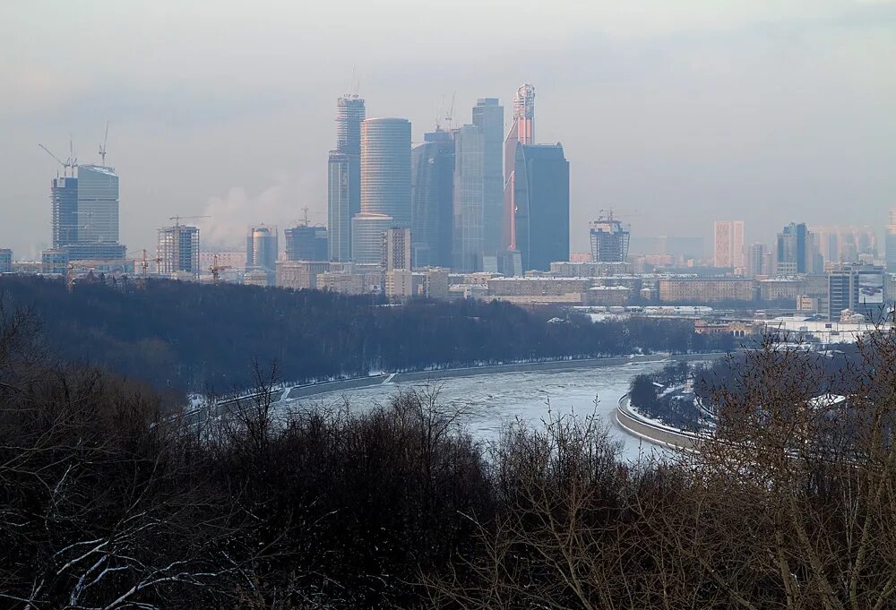 воробьевы горы сегодня. воробьевы горы сегодня. парк воробьевы горы москва. воробьевы горы сегодня. заповедник воробьевы горы клипарт купить большое фото.