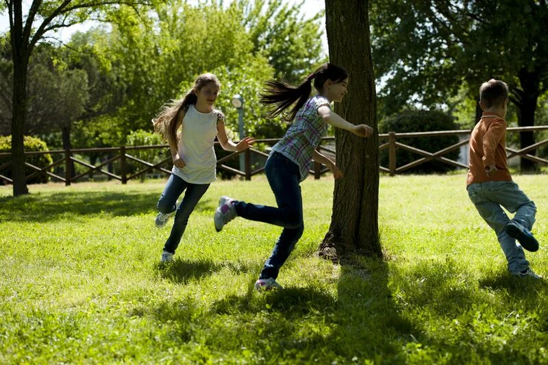 Children like to playing tags