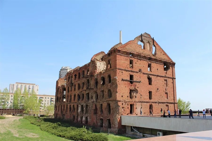 Старая мельница старый оскол. Заброшенная мельница старый Оскол. Старый Оскол, квартал Старая мельница, 8. Руины мельницы Егорьевск.