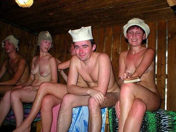 Голые Вместе В Бане