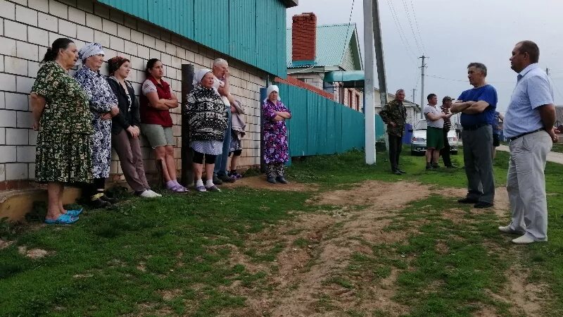 Сход граждан осуществляет. Сход граждан в сельском поселении. Сход граждан Кочетовское сельское поселение Инсар. Собрание жителей сельского поселения. Собрание в сельском поселении.