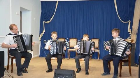 Детская школа искусств строитель