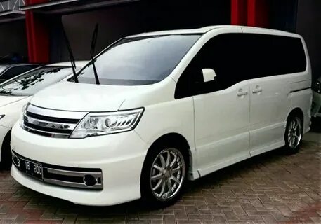 Nissan serena 25