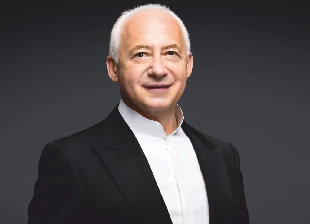 Сколько лет владимиру спивакову