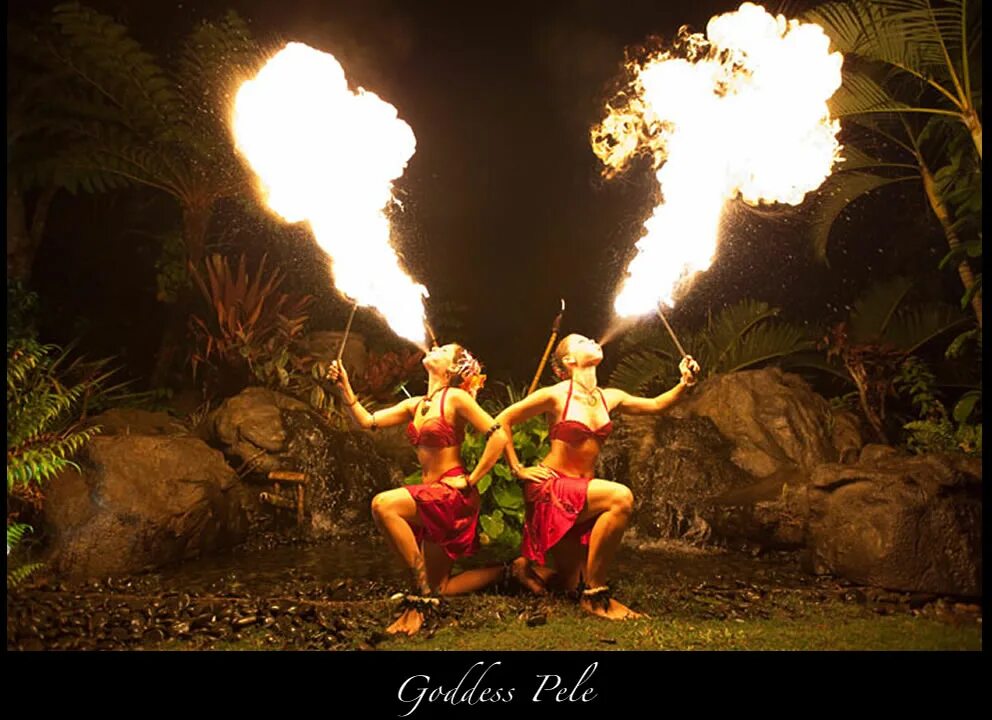 Фаер шоу. Раскладной куб для фаер шоу. Огненное фаер шоу гавайи. Куба 2022 фото. Фаер шоу с огнем челябинска.