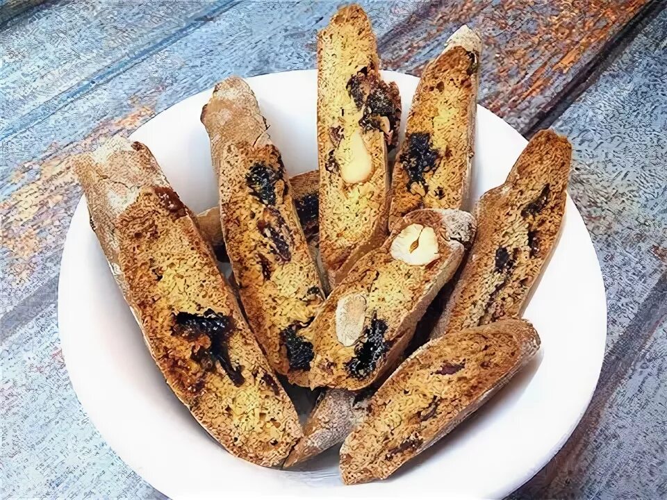 Кантуччи печенье классический. Кантуччи рецепт. Печенье кантуччи. Кантуччи. Бискотти рецепт.