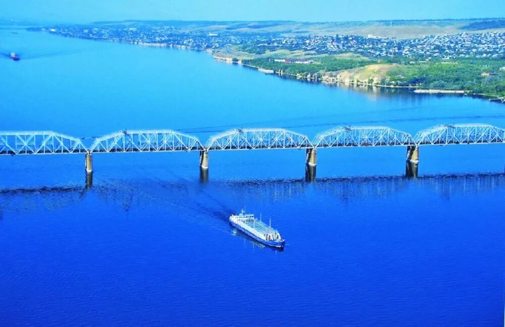 Сызрань октябрьск. Александровский мост сызрань. Сызранский железнодорожный мост. Сызрань октябрьск. Сызрань октябрьск.