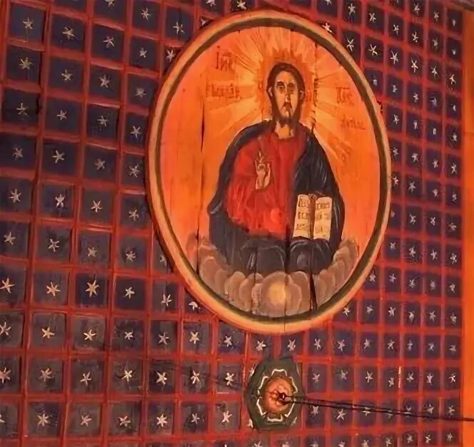Ленин пантократор солнечных. Пантократор исса. христос пантократор на коне с копьем. христос пантократор роспись потолка.