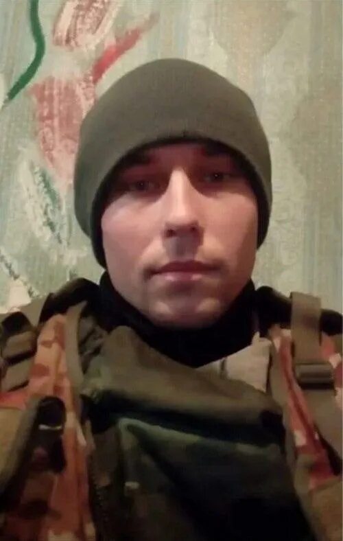 Леваков владимир иванович. Ермишин герой советского союза. Леваков виктор михайлович курск. Леваков герой. Открытие мемориальной доски курск карпов.