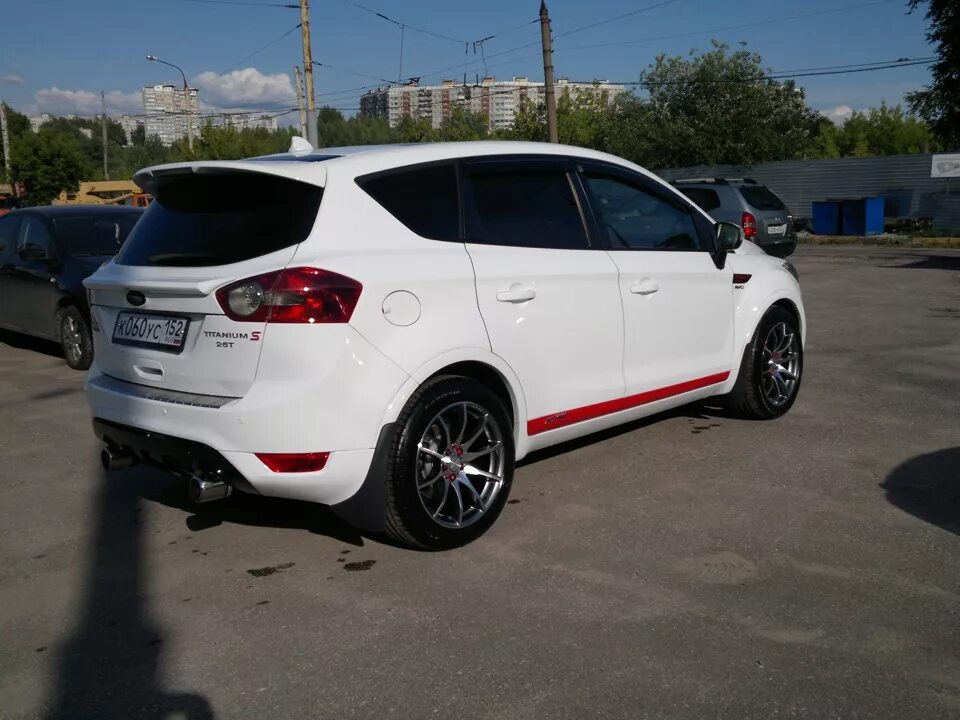 Диски r18 Ford Kuga 1. Ford Kuga диски r19. Ford Kuga диски r18. Ford Kuga 2 на 18 дисках.