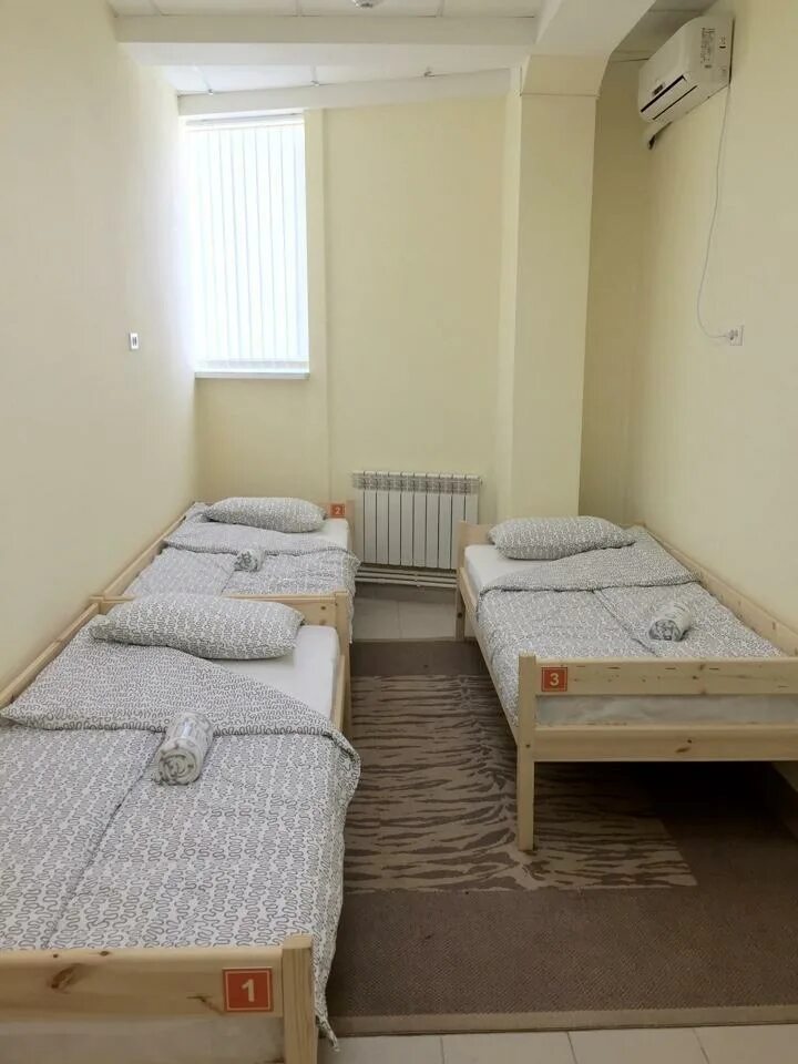 Снять общежитие в набережных. Good hostel набережные челны. нгпу набережные челны общежитие. общежитие в набережных челнах кфу. общежитие нчи кфу.