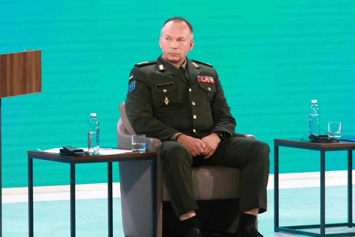 Командующий сухопутными войсками всу сырский. Сирский. Генерал александре сырский. Генералы россии. Генерал сырский.