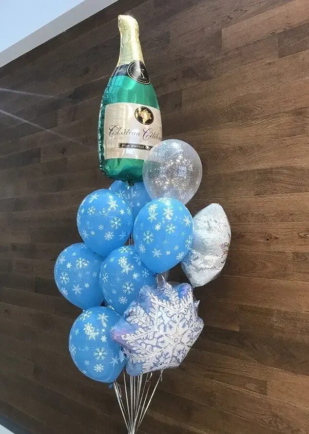 Шары шампанское. Шары с бутылкой. Воздушные шары с шампанским. Шампанское из шаров.