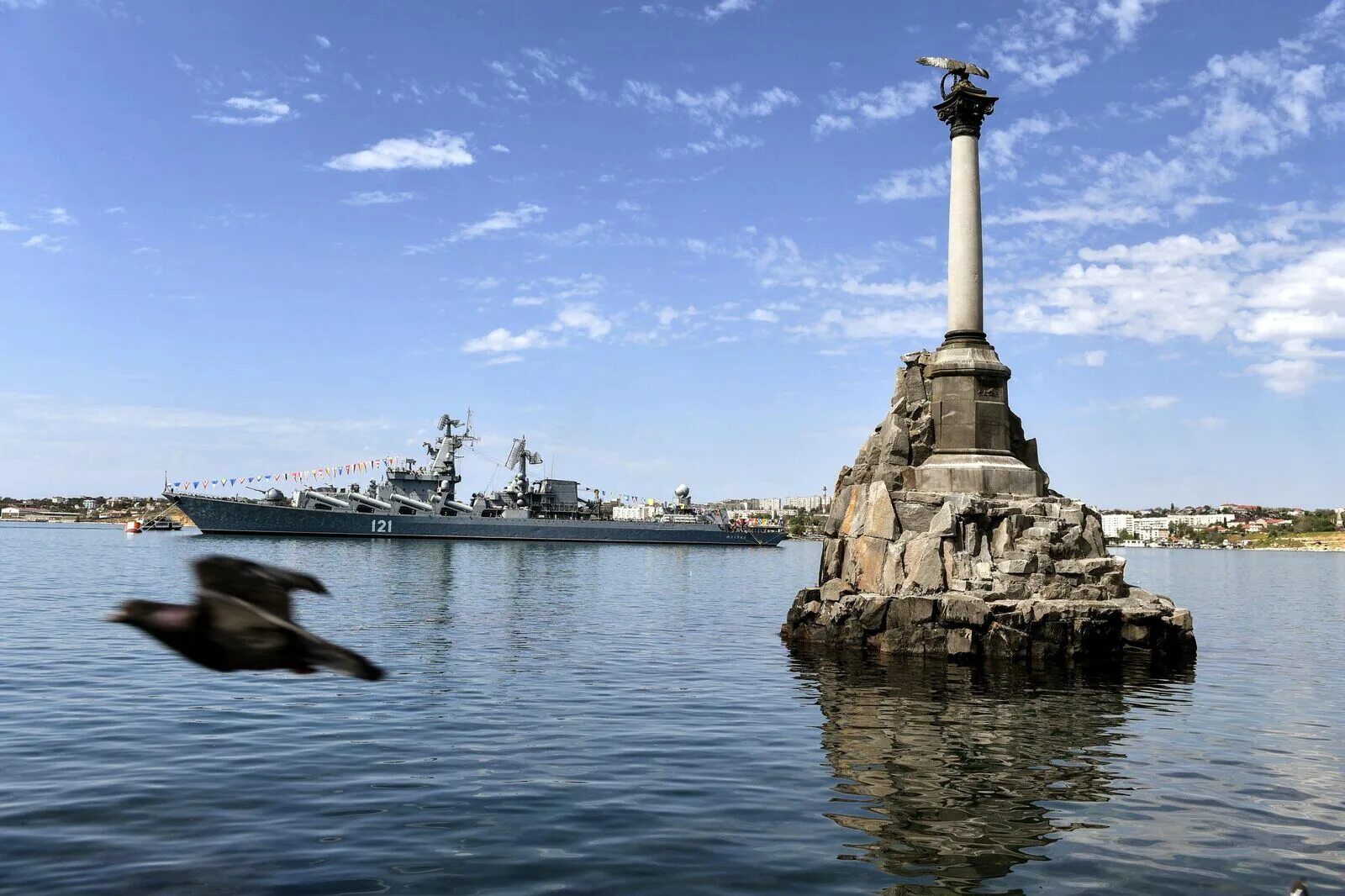 Памятники море корабль