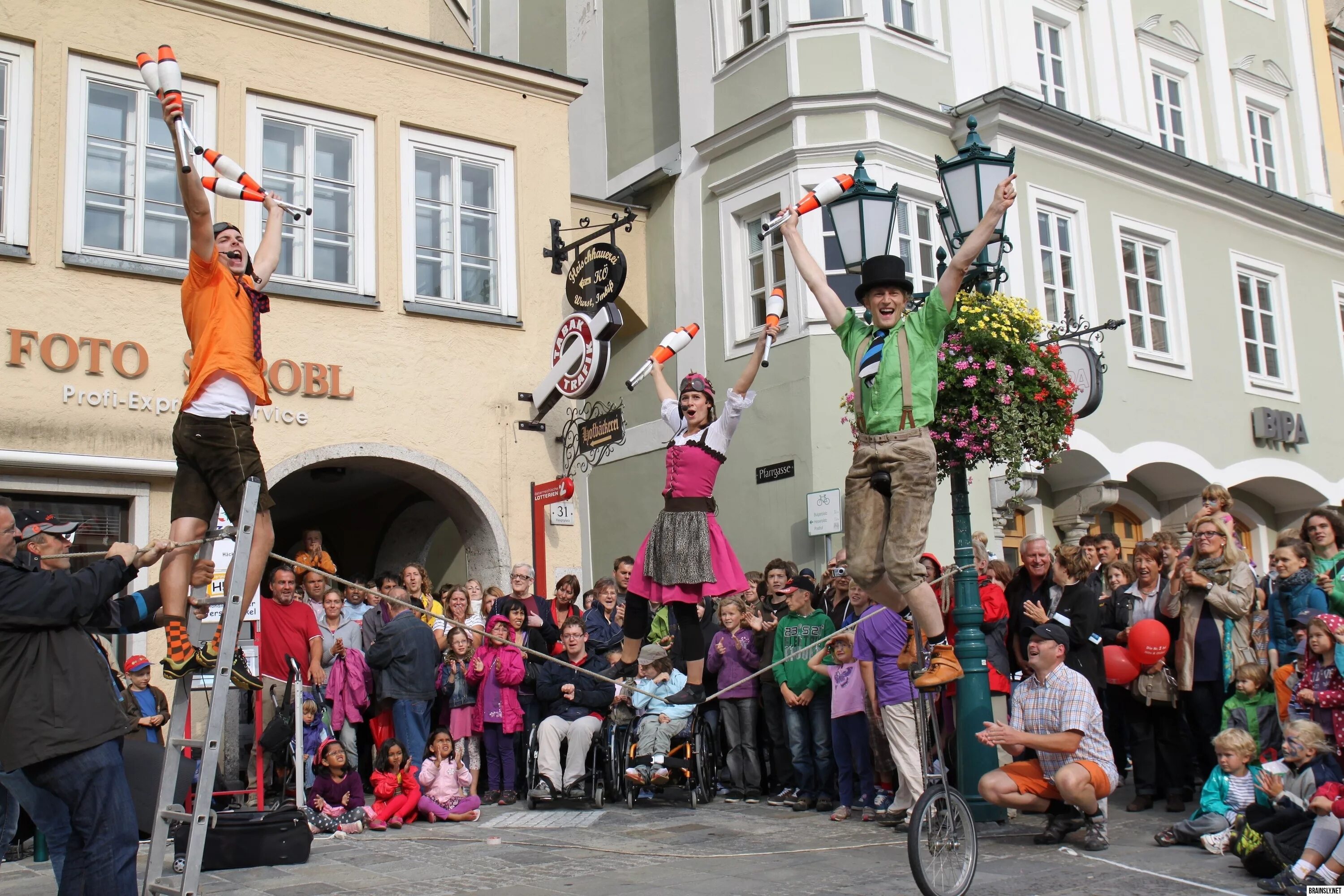национальные праздники австрии. музыканты германии. Euroskills st petersburg 2023. фестиваль уличного искусства в линце (австрия). народы австрии.