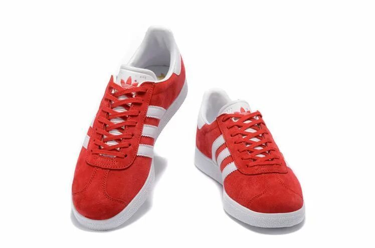 Адидас газели красные. Adidas Gazelle красные. Adidas кроссовки Gazelle Red. Adidas Gazelle мужские красные. Adidas Gazelle красные кожаные.