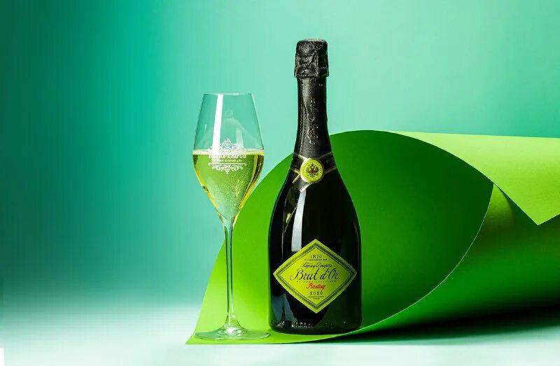 Блан де нуар шампанское абрау. Абрау дюрсо брют блан де блан. Blanc de blanc brut d'or абрау-дюрсо. Абрау дюрсо brut d'or blanc de noirs. Абрау дюрсо брют d'or blanc de blanc.