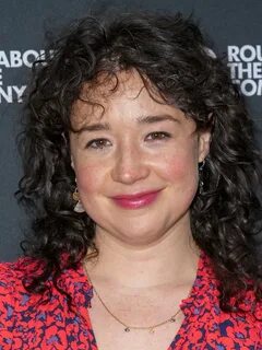 Sarah steele
